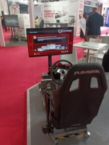 El simulador de conducción DriveSim en el salón Internacional de Logística de Barcelona